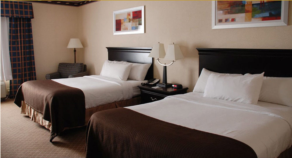 The Plaza Hotel & Suites Winona Buitenkant foto